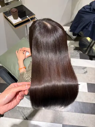 ロング 圧倒的髪質改善 ✂︎飯島悠介のヘアスタイル