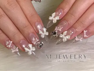 ネイル M.JEWELRY REMI🎀五反野店のネイルデザイン