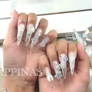 ネイル HAPPINAS🍒 くるみのネイルデザイン