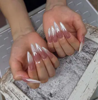 ネイル Mira Nail Studioのネイルデザイン