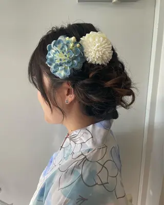 ロング ヘアアレンジ KURIA‪‪/ブリ ーチ/ダブルカラーのヘアスタイル