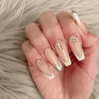 ロング ネイル Y. Sのネイルデザイン
