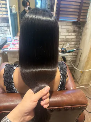 ロング セキネ シュウヘイのヘアスタイル