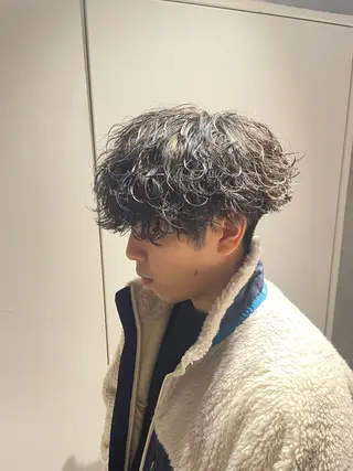 ショート カラー パーマ メンズ 🔱メンズパーマ特化 🔱山下和輝のヘアスタイル