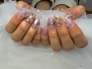 ネイル reyel🦋 seinaのネイルデザイン