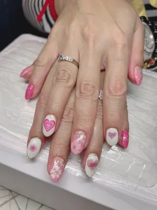 ネイル Mika Nail 池袋のネイルデザイン