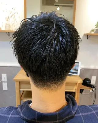 ショート LOuNICA/銀座 RYUNOSUKEのヘアスタイル