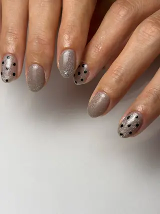 ネイル 手描き🌸ニュアンス monny nailのネイルデザイン