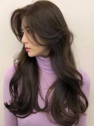 ロング レイヤーカット×髪質 改善🇰🇷シオリのヘアスタイル