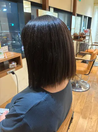 ミディアム カラー おもだか　がく /横須賀中央のヘアスタイル