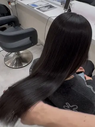 ロング カラー 野口 楓華のヘアスタイル