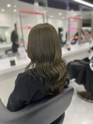 セミロング カラー ヘアアレンジ アイブロウ ブリーチなしトレンド SHUSAKUのヘアスタイル