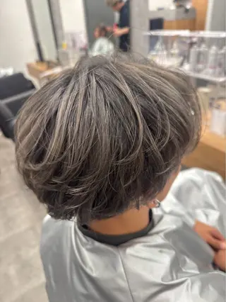 カラー sense. みなとのヘアスタイル