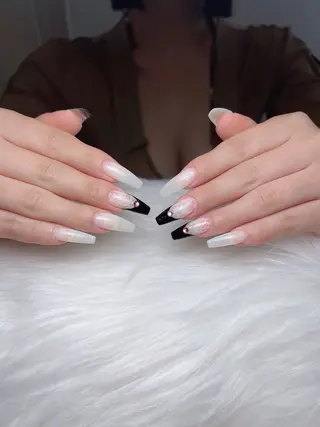 ネイル Sora  Nail 長さ出し専門店のネイルデザイン