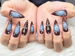 ネイル T.Lee Nail Lilyのネイルデザイン