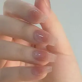 ネイル Blingg NailStudioのネイルデザイン