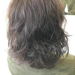 ミディアム カラー パーマ 川合 勇気のヘアスタイル