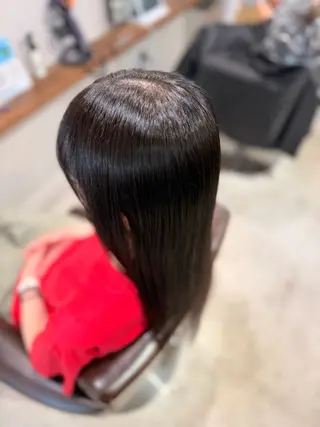 ロング 手話/耳が聞こえない 🦻🏻/山本しずほのヘアスタイル