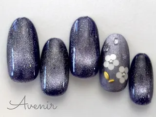 ネイル Avenir 表参道 nail&eye予約のネイルデザイン