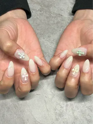 ネイル IROHA NAIL 愛音のネイルデザイン