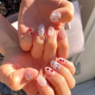 ネイル 新井 ひなののネイルデザイン
