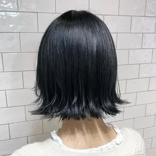 ミディアム カラー Koita Rikoのヘアスタイル