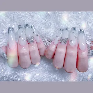 ネイル CeCeGarden ✨️キラキラワンホンのネイルデザイン