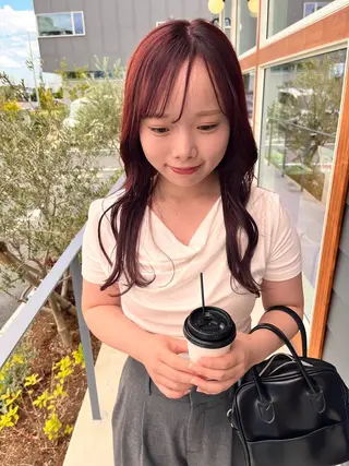 ロング カラー 吉水 果穂のヘアスタイル