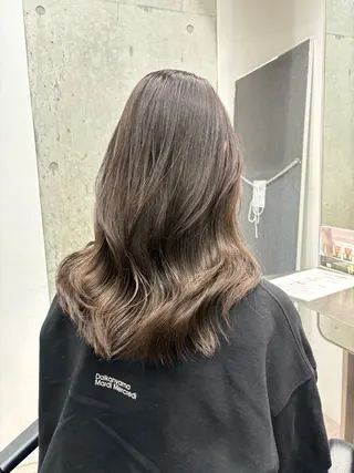 ロング カラー 🫧透明感カラー/ cinq/ゆり🌺のヘアスタイル