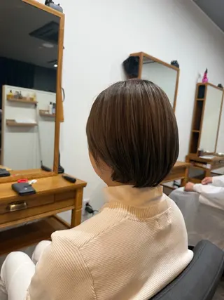 ショート カラー Meteor 店長 祝田涼太のヘアスタイル
