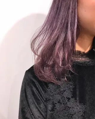 ミディアム カラー レイヤー/大人ボブ| ワタナベ リョウカのヘアスタイル