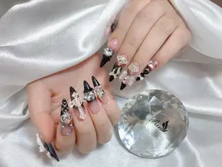 ネイル リサ ネイルサロンのネイルデザイン