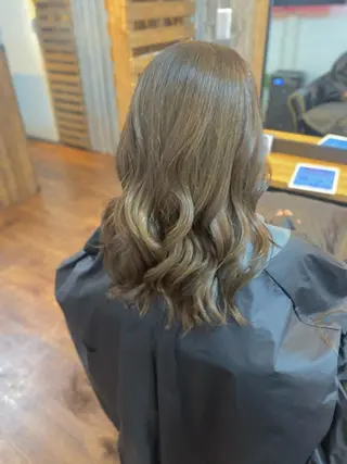 ロング カラー Luzir⭐︎ GEN⭐︎のヘアスタイル