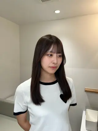 ロング うるぷるカラー 🤍 Naanoのヘアスタイル