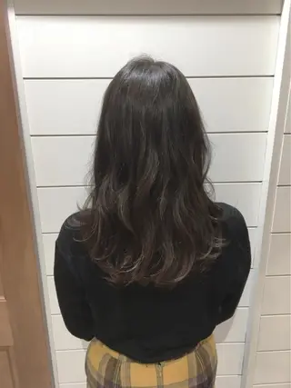 ロング カラー 🍊新宿南口🍊 ERINAのヘアスタイル