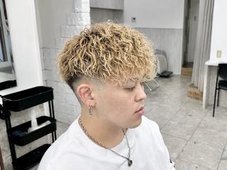 パーマ メンズ 🔥メンズパーマ/ フェード菅谷尚悠🔥のヘアスタイル