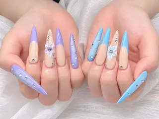 ネイル NAILS 168のネイルデザイン