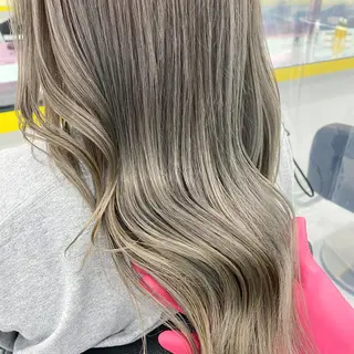 ロング カラー エフェクトブリーチ 🌟前澤啓太朗のヘアスタイル