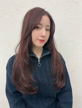ミディアム 松永 歩莉のヘアスタイル