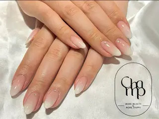 ネイル 岡本 恵｜大人っぽ ・個性ニュアンスのネイルデザイン
