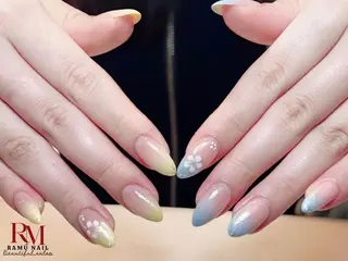 ネイル Emmy Chanのネイルデザイン
