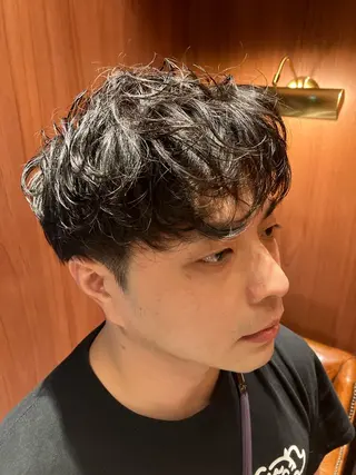 ショート パーマ メンズ SAKI SAKIのヘアスタイル