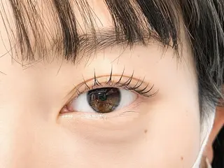 マツエク・マツパ 高原 ゆいのヘアスタイル