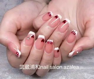 ネイル R inのネイルデザイン