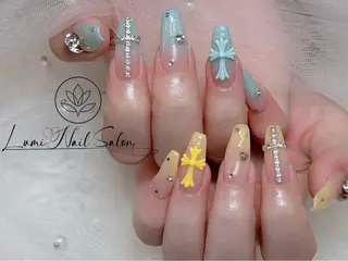 ネイル Lumi Shinokuboのネイルデザイン