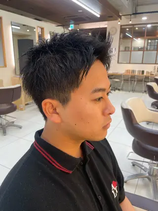 ショート メンズ 岩崎 唯人のヘアスタイル