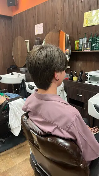ミディアム カラー ヘアアレンジ メンズ 北 彩音のヘアスタイル