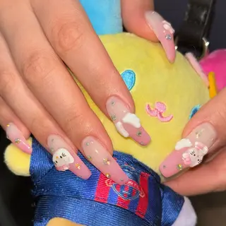 ネイル 🪐富島彩夏 /海外nail🪐のネイルデザイン