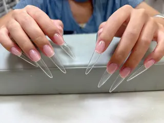 ネイル 小澤 梨奈のネイルデザイン