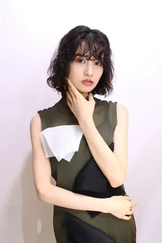ショート ここな/暖色カラー 🧡束感マツエク🌼のヘアスタイル